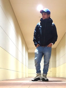 「アイテム（メッセンジャーバッグ、ブルー系）」を使った、*shu*さん（メンズ・171cm）の春コーディネート