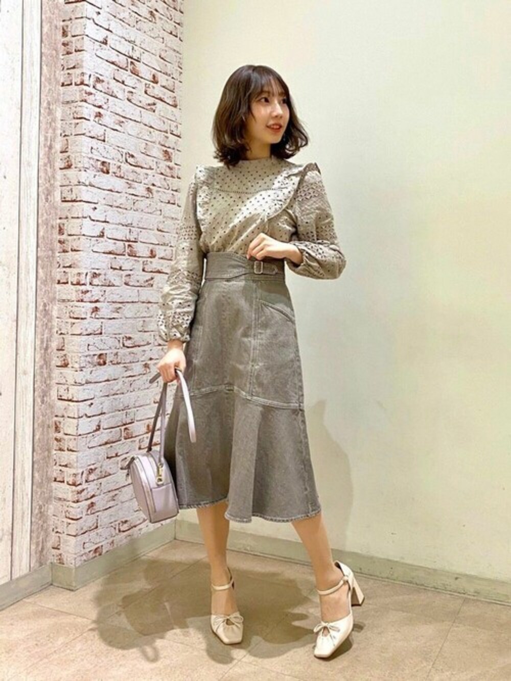 JILL by JILLSTUART ハーフムーンポシェット ジル バイ　ブルー JILL by JILL STUART（ジルバイジルスチュアート） ハンドバッグ ワン
