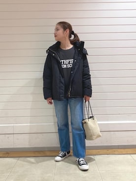 「Tシャツ/カットソー」｜「アイテム（ダウンジャケット/コート）」を使った、MOE908さん（レディース・160cm）の冬コーディネート