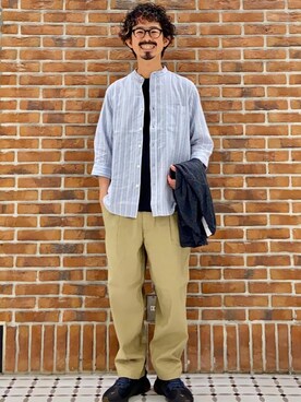 「coenスタッフスタイリング」｜「アイテム（チノパンツ）」を使った、coen Shinoさん（メンズ・165cm）の春コーディネート
