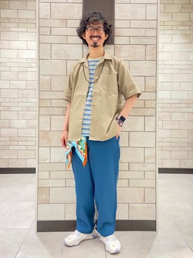 「coen（コーエン）のアイテム（パンツ）」を使った、coen Shinoさん（メンズ・165cm）の春コーディネート