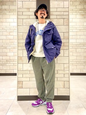 「秋トレンド2021」｜「アイテム（マウンテンパーカー）」を使った、coen Shinoさん（メンズ・165cm）の秋コーディネート