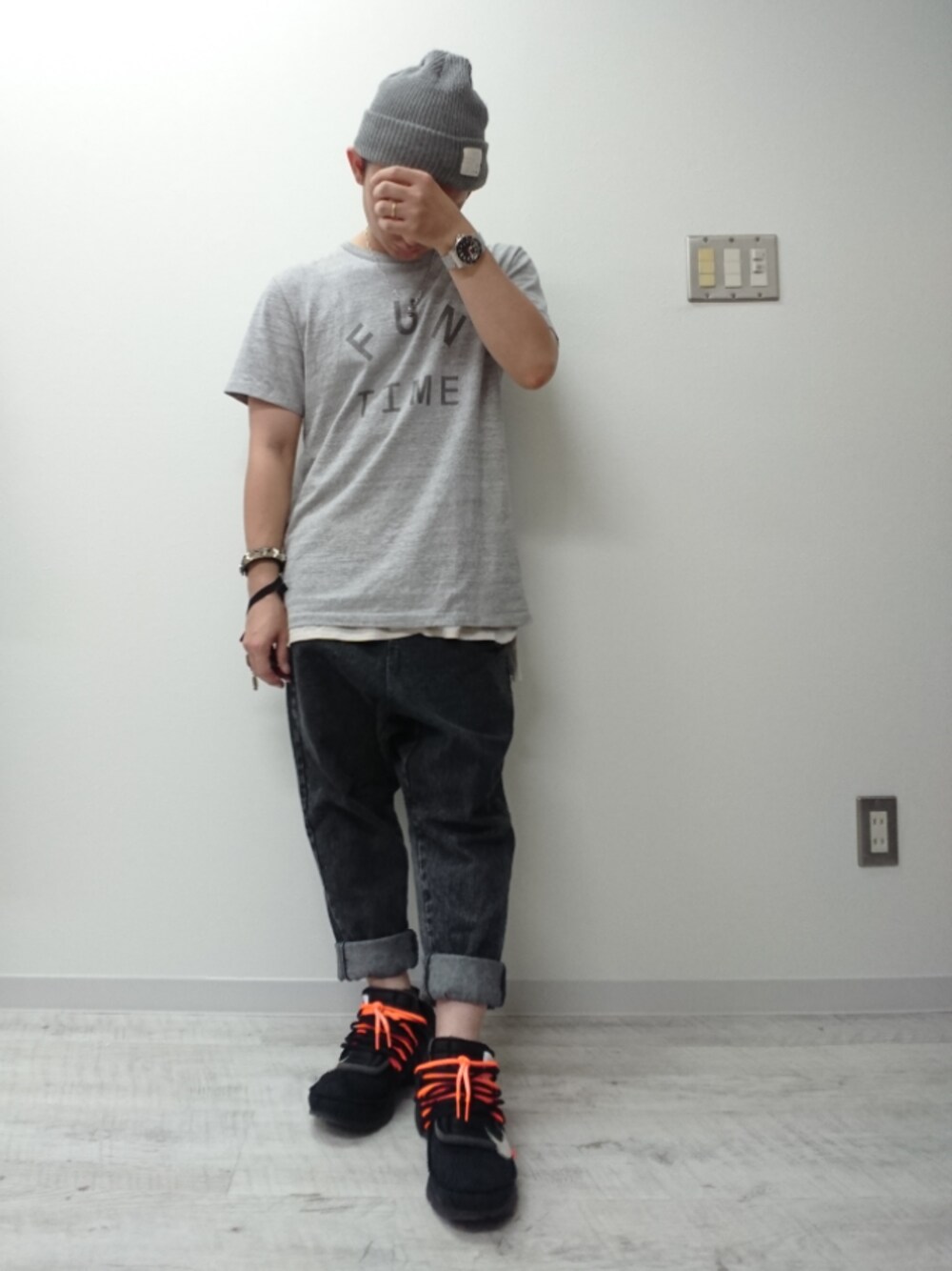 「カジュアル、オトナカジュアル、ootd、offwhite×nike、ニット帽コーデ、offwhitepresto、ナイキ」｜「NIKEのアイテム（スニーカー、ブラック系）」を使った、Keisuuuuさん（メンズ・160cm）の秋コーディネートの1枚目の写真