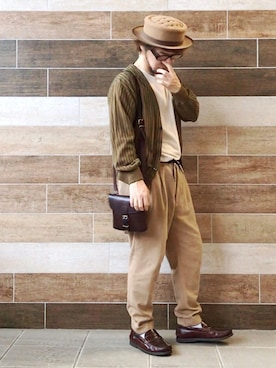 「BEAMS（ビームス）のアイテム（モカシン/デッキシューズ）」を使った、KENT BREAD HAT さん（メンズ・156cm）の秋コーディネート