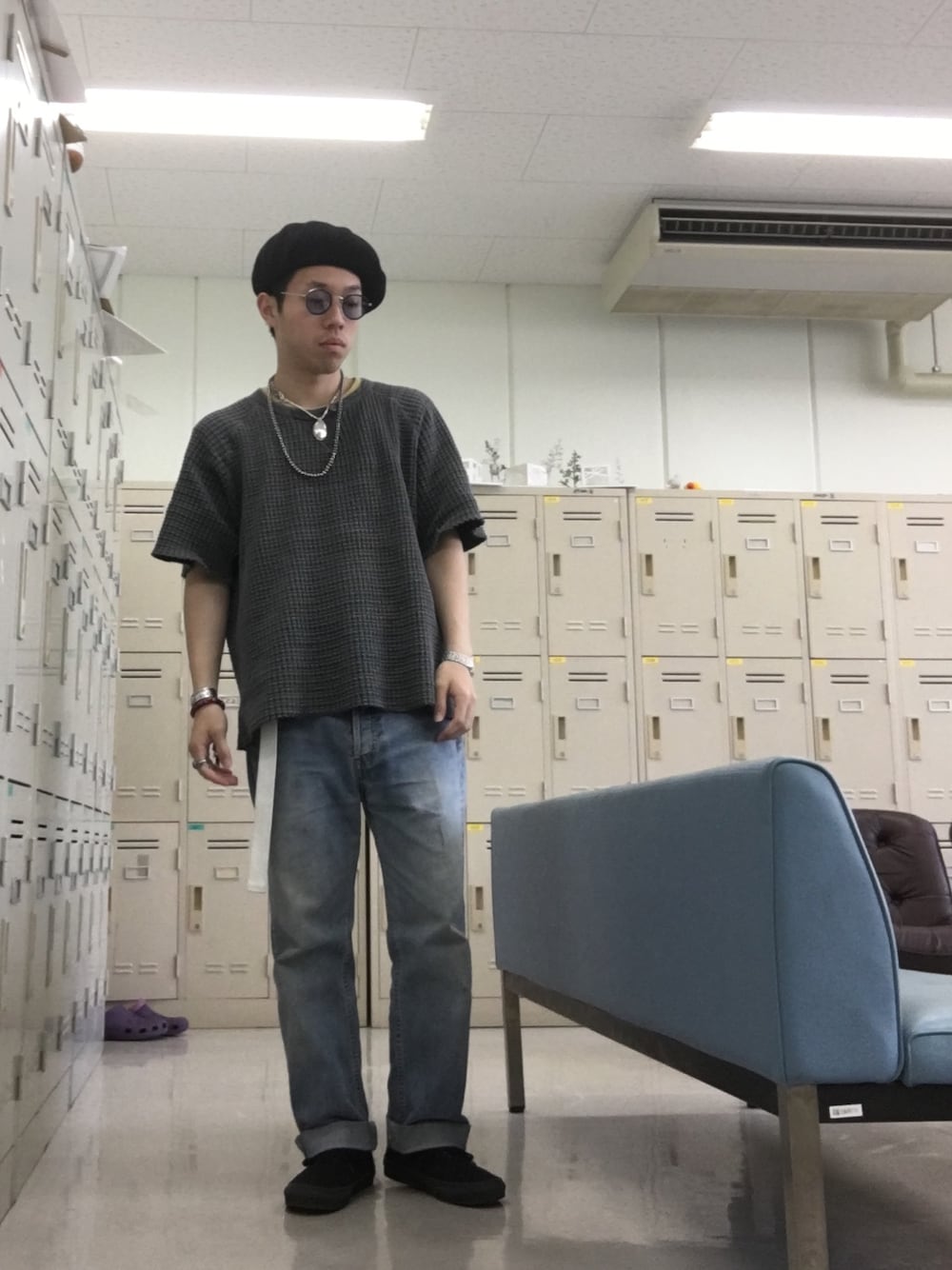 「tady&king、カラーレンズ、ベレー帽、ワッフル、リーバイス、501、VANS」｜「Boston Clubのアイテム（サングラス、ブルー系）」を使った、matsuokaさん（メンズ・165cm）の春コーディネートの1枚目の写真
