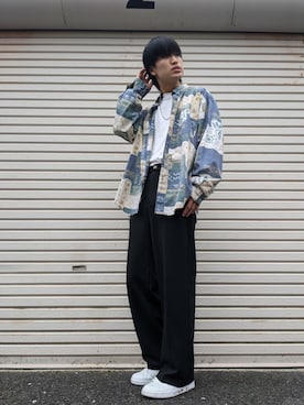 「GU（ジーユー）のアイテム（スラックス、ブラック系）」を使った、kajilabo0821さん（メンズ・175cm）の春コーディネート
