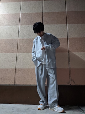 「UNIQLO（ユニクロ）のアイテム（シャツ/ブラウス、グレー系）」を使った、kajilabo0821さん（メンズ・175cm）の春コーディネート