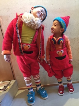 「One deux boo（ワンドゥーブー）のアイテム（サロペット/オーバーオール）」を使った、HYu-shoさん（キッズ・90cm）の冬コーディネート