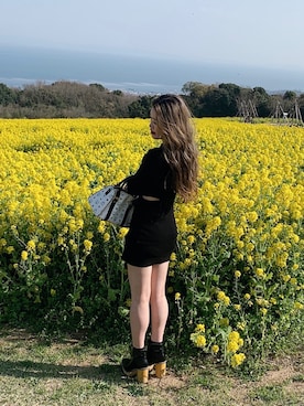 「ENVYM（アンビー）のアイテム（ワンピース/ドレス）」を使った、伊冨貴 ミナモさん（レディース・159cm）の春コーディネート