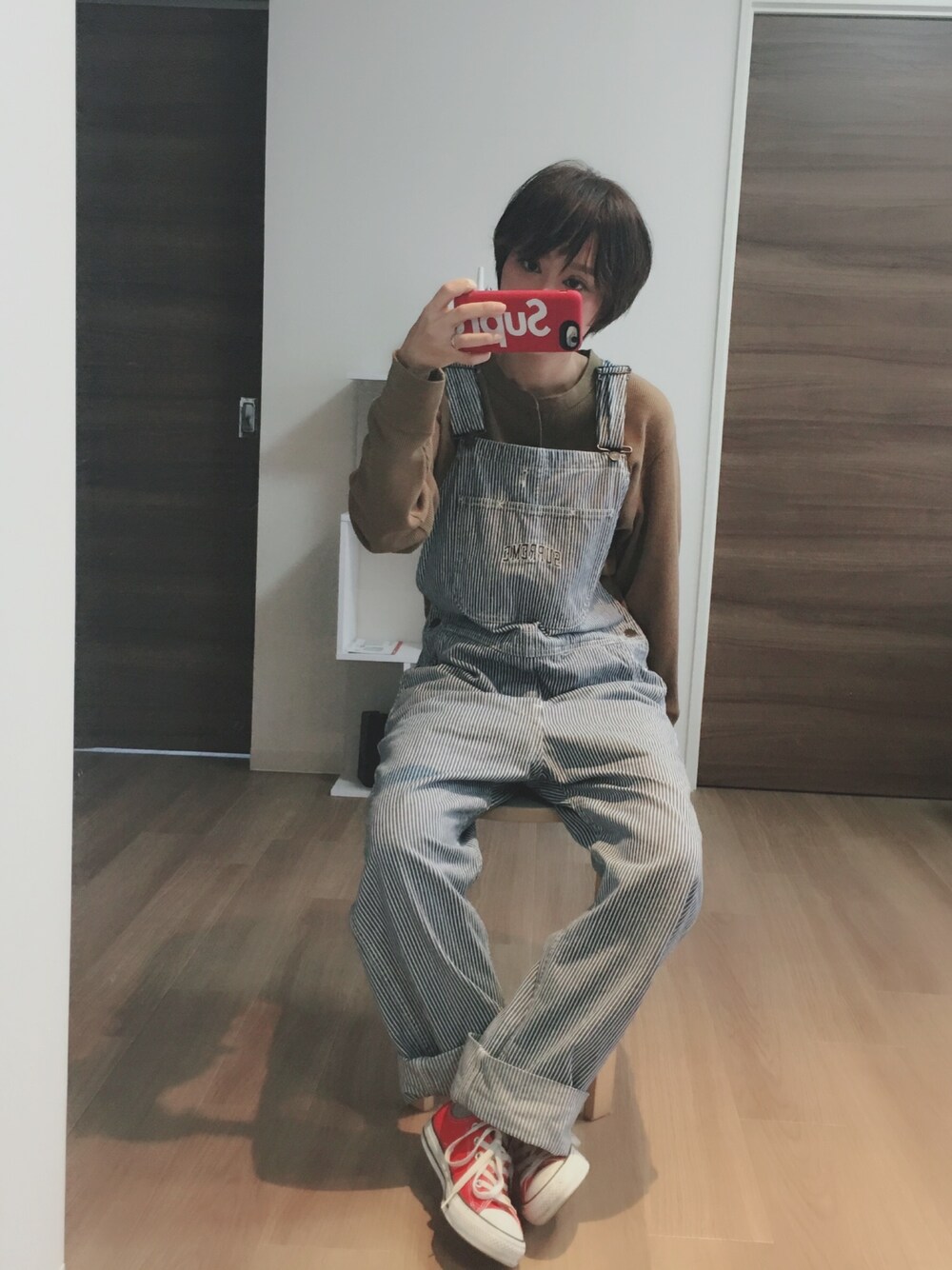「シュプリーム、supreme、オーバーオール、ヒッコリー、コンバース、オールスター、UNIQLO、ユニクロ、ヘンリーネック、ワッフル」｜「Supreme のアイテム（サロペット/オーバーオール、ブルー系）」を使った、adaaajoさん（レディース・166cm）の秋コーディネートの1枚目の写真