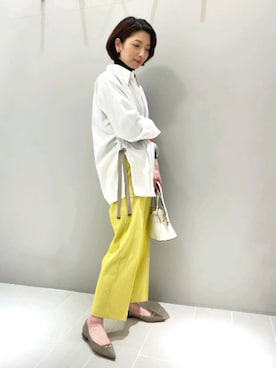 「アイテム（カーゴパンツ、イエロー系）」を使った、KAWAMURAさん（レディース・160cm）の冬コーディネート