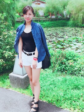 「Lulus（-）のアイテム（パンツ）」を使った、Yi  Linさん（レディース・160cm）の秋コーディネート