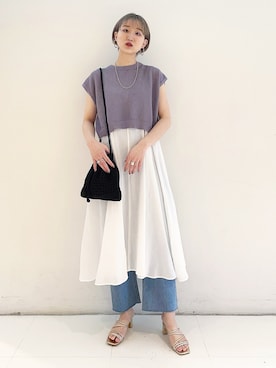 「アイテム（サンダル、ゴールド系）」を使った、ちゃんおのさん（レディース・166cm）の春コーディネート