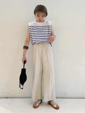 「アイテム（サンダル、ゴールド系）」を使った、ちゃんおのさん（レディース・166cm）の春コーディネート