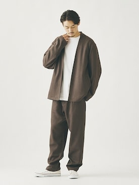 「JOURNAL STANDARD（ジャーナルスタンダード）のアイテム（ノーカラージャケット）」を使った、松下 和貴さん（メンズ・177cm）の秋コーディネート
