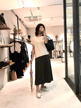 「VIE（ヴイー）のアイテム」を使った、MENGJIEさん（レディース・164cm）の夏コーディネート