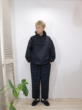 「MANEBU（マネブ）のアイテム（シューズ）」を使った、ReTrickさん（メンズ・170cm）の秋コーディネート