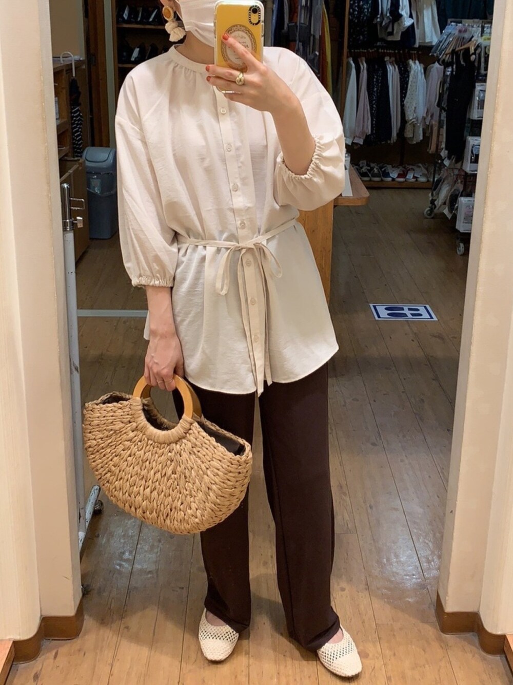 「Honeysのチュニックブラウス（シャツ/ブラウス、ホワイト系）」を使った、✩さん（レディース・156cm）の夏コーディネートの1枚目の写真
