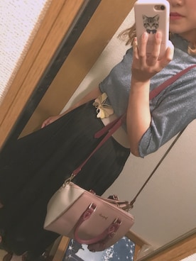 「アイテム（ボストンバッグ、レッド系）」を使った、Aさん（レディース・153cm）の秋コーディネート