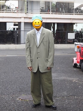 「アイテム（ローファー、グリーン系）」を使った、SUNさん（メンズ・170cm）の春コーディネート