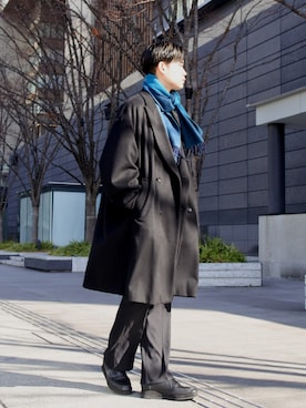 「tk.TAKEO KIKUCHI」｜「アイテム（チェスターコート）」を使った、kitauraさん（メンズ・172cm）の冬コーディネート