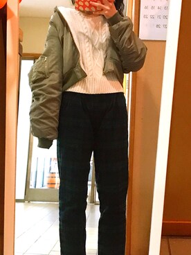 「Honeys（ハニーズ）のアイテム（パンツ、その他）」を使った、うなさん（レディース・162cm）の冬コーディネート