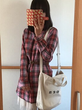 「UNIQLO（ユニクロ）のアイテム（シャツワンピース、レッド系）」を使った、うなさん（レディース・162cm）の春コーディネート