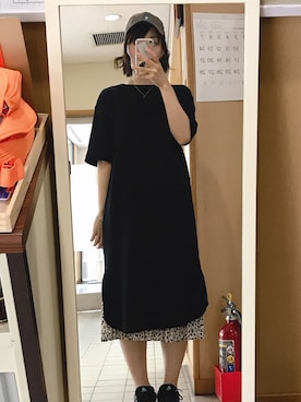 「GU（ジーユー）のアイテム（ワンピース/ドレス、ブラック系）」を使った、うなさん（レディース・162cm）の秋コーディネート