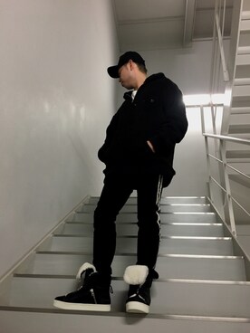 「White Flags（ホワイトフラッグス）のアイテム」を使った、Koutaro Makitaさん（メンズ・170cm）の秋コーディネート