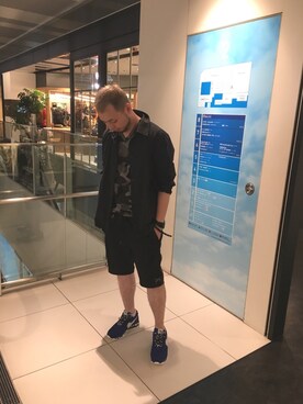 「AKM（エイケイエム）のアイテム（ジャケット/アウター）」を使った、Koutaro Makitaさん（メンズ・170cm）の春コーディネート