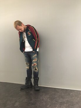 「KMRii（ケムリ）のアイテム（スニーカー）」を使った、Koutaro Makitaさん（メンズ・170cm）の夏コーディネート