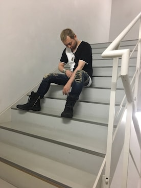「KMRii（ケムリ）のアイテム（スニーカー）」を使った、Koutaro Makitaさん（メンズ・170cm）の夏コーディネート