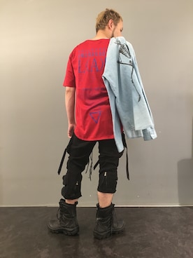 「KMRii（ケムリ）のアイテム（スニーカー）」を使った、Koutaro Makitaさん（メンズ・170cm）の夏コーディネート