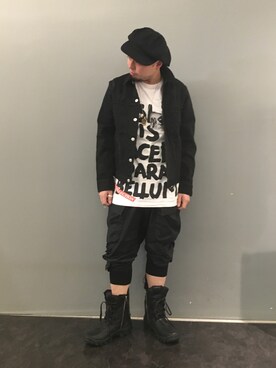「UEG（ユーイージー）のアイテム」を使った、Koutaro Makitaさん（メンズ・170cm）の秋コーディネート