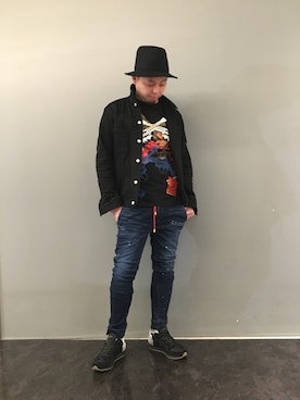 「roar（ロアー）のアイテム（帽子）」を使った、Koutaro Makitaさん（メンズ・170cm）の秋コーディネート