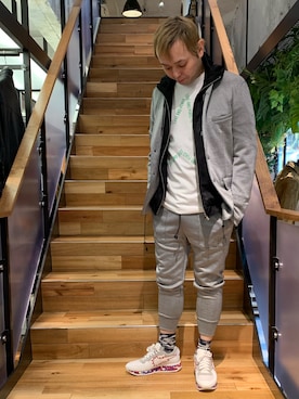 「roar（ロアー）のアイテム（ジャケット/アウター）」を使った、Koutaro Makitaさん（メンズ・170cm）の春コーディネート