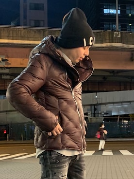 「DSQUARED2（ディースクエアード）のアイテム（ニットキャップ/ビーニー）」を使った、Koutaro Makitaさん（メンズ・168cm）の冬コーディネート