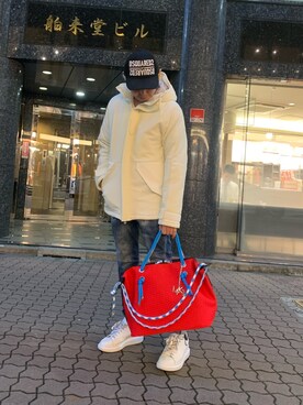 「DSQUARED2（ディースクエアード）のアイテム（帽子）」を使った、Koutaro Makitaさん（メンズ・168cm）の冬コーディネート