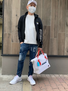 「muta（ムータ）のアイテム（バッグ）」を使った、Koutaro Makitaさん（メンズ・168cm）の春コーディネート