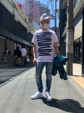 「DSQUARED2（ディースクエアード）のアイテム（トップス）」を使った、Koutaro Makitaさん（メンズ・168cm）の春コーディネート