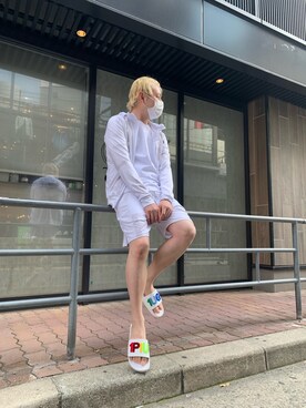 「1piu1uguale3 RELAX（ウノピュウノウグァーレトレリラックス）のアイテム（サンダル）」を使った、Koutaro Makitaさん（メンズ・168cm）の春コーディネート