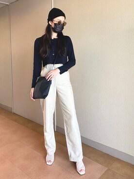 「UNIQLO（ユニクロ）のリネンブレンドリラックスストレートパンツ（丈長め72～74cm）（パンツ、ベージュ系）」を使った、Kurumi🦔さん（レディース・160cm）の春コーディネート