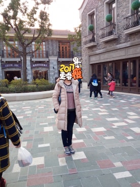 「23区（ニジュウサンク）のアイテム（ジャケット/アウター、ベージュ系）」を使った、Tianさん（レディース・164cm）の冬コーディネート