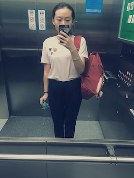 「ICB（アイシービー）のアイテム（スラックス）」を使った、Tianさん（レディース・164cm）の秋コーディネート