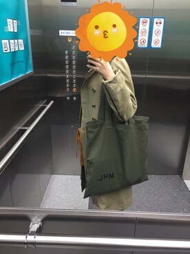 「MHL.（エムエイチエル）のアイテム（バッグ、グリーン系）」を使った、Tianさん（レディース・164cm）の秋コーディネート