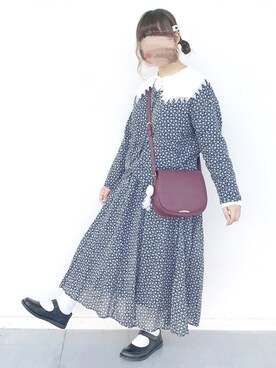 「レトロ」｜「アイテム（ノーカラージャケット）」を使った、ä m i さん（レディース・162cm）の春コーディネート