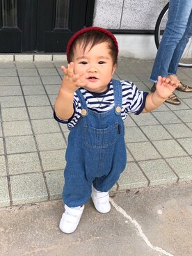 「Birthday（バースデイ）のアイテム（サロペット/オーバーオール、ブルー系）」を使った、shkさん（キッズ・90cm）の秋コーディネート