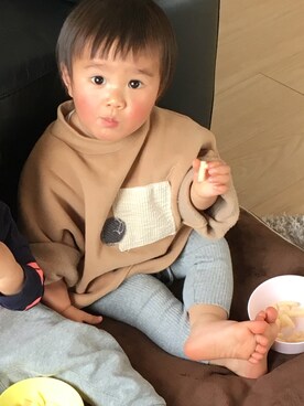 「韓国子供服のアイテム（スウェット、ベージュ系）」を使った、shkさん（キッズ・90cm）の冬コーディネート