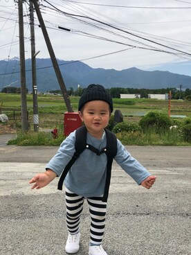 「BRANSHES（ブランシェス）のシンプルニットワッチ（ニットキャップ/ビーニー、ブラック系）」を使った、shkさん（キッズ・90cm）の春コーディネート