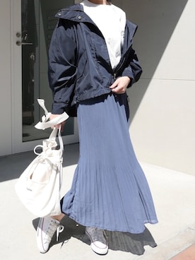 「CORNERS（コーナーズ）のアイテム（マウンテンパーカー）」を使った、kuririnさん（レディース・159cm）の春コーディネート